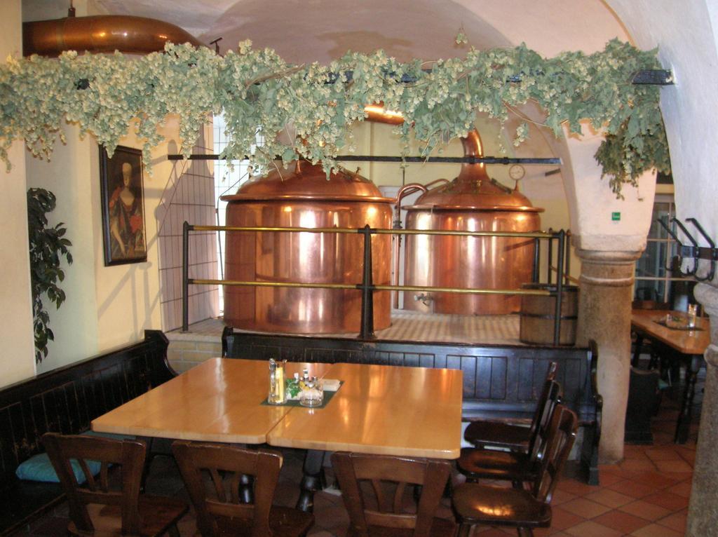 Kefermarkt Schlossbrauerei Weinberg - Erste Ooe. Gasthausbrauerei מראה חיצוני תמונה